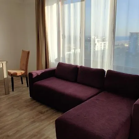 Nor Summerland * Mamaia